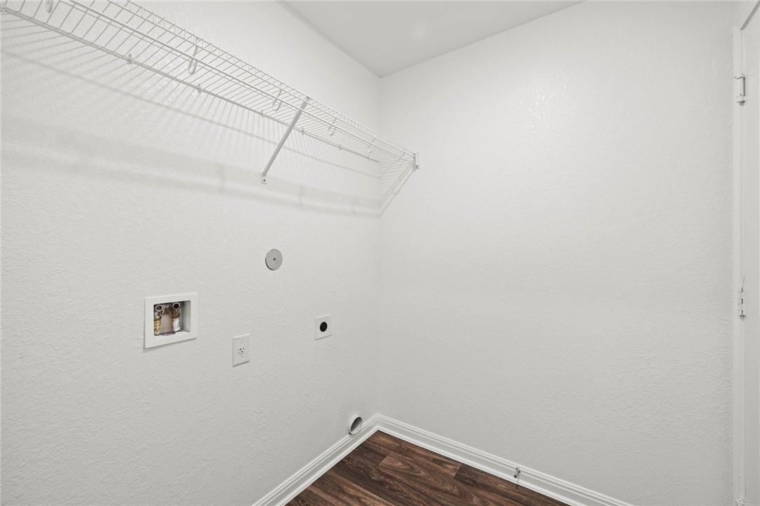 101 Fairfax Ln Property Photo 23
