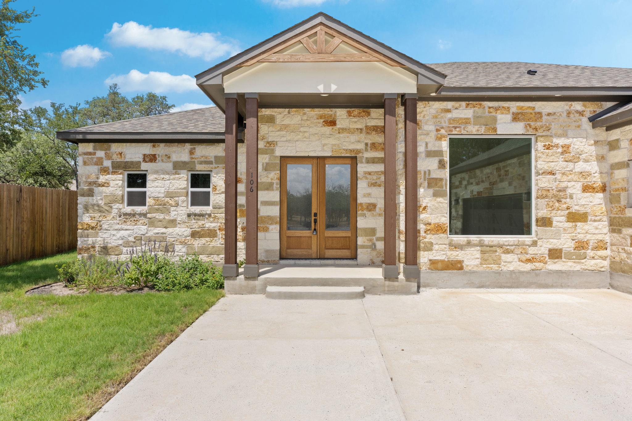 106 Double Cir Property Photo 4