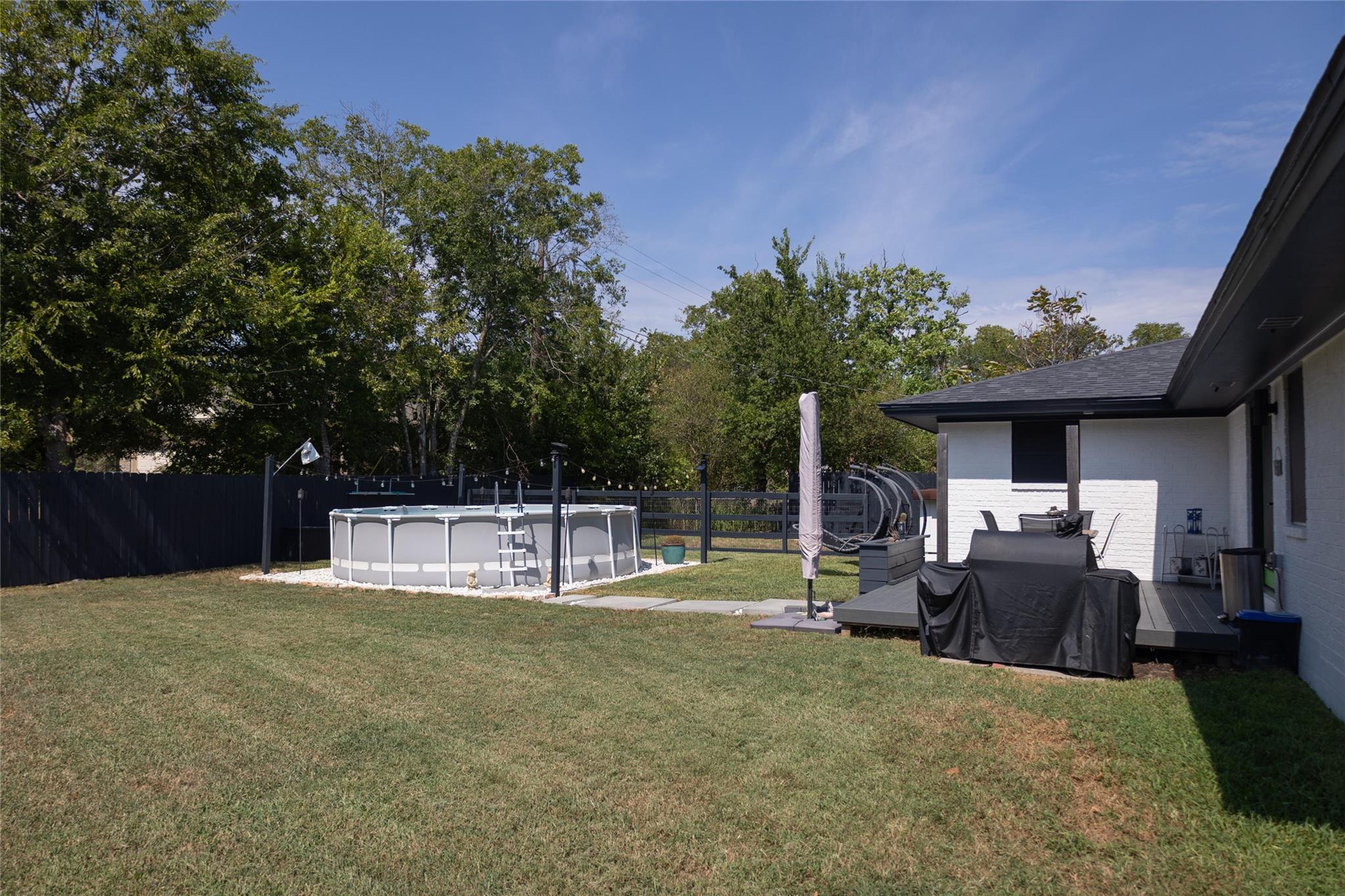 1200 Garden Ln Property Photo 18