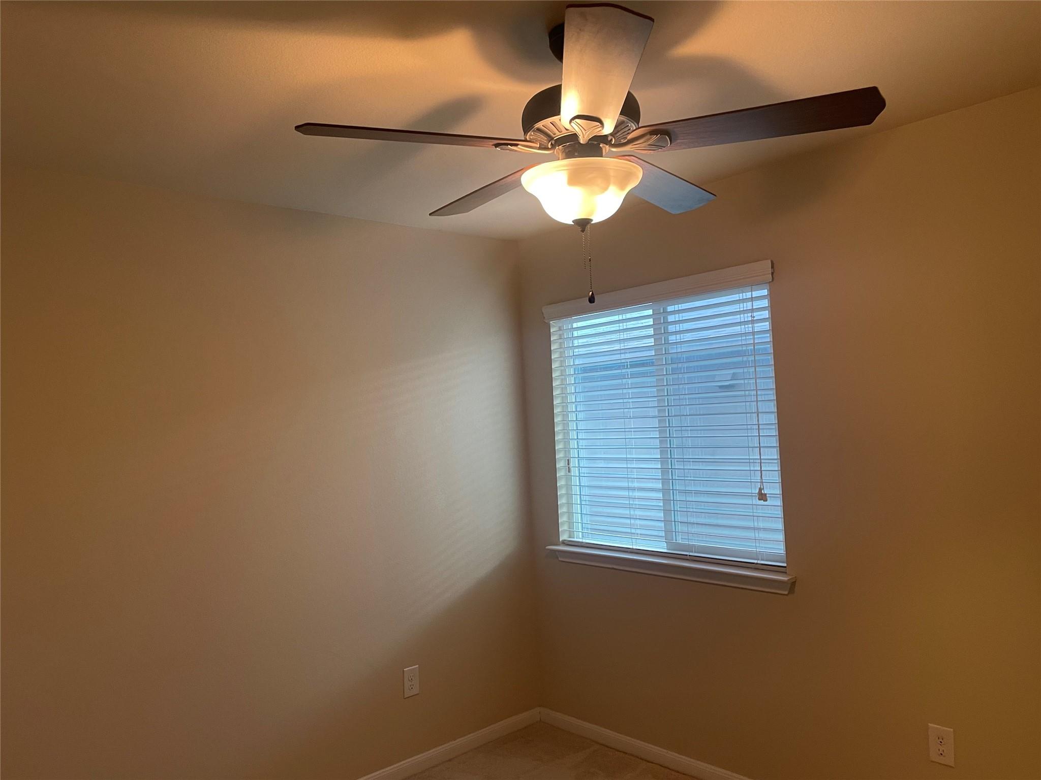 301 Teron Dr Property Photo 19