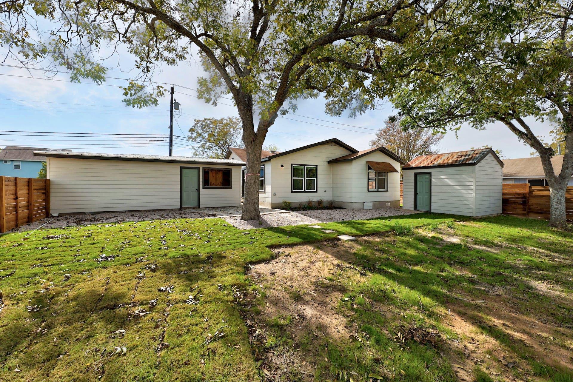 306 W Stassney Ln #1&2 Property Photo 25
