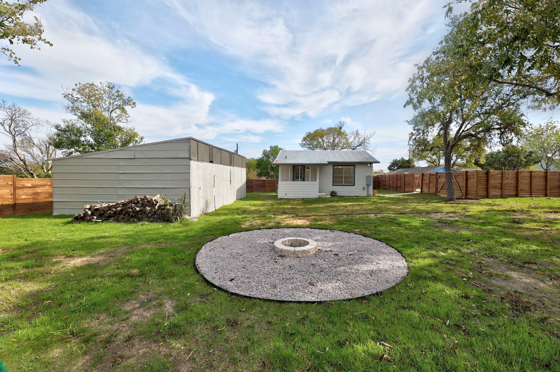 306 W Stassney Ln #1&2 Property Photo 26