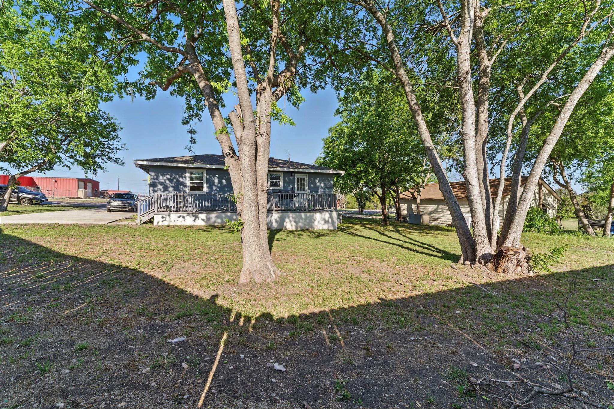 556 Gode Ln Property Photo 12