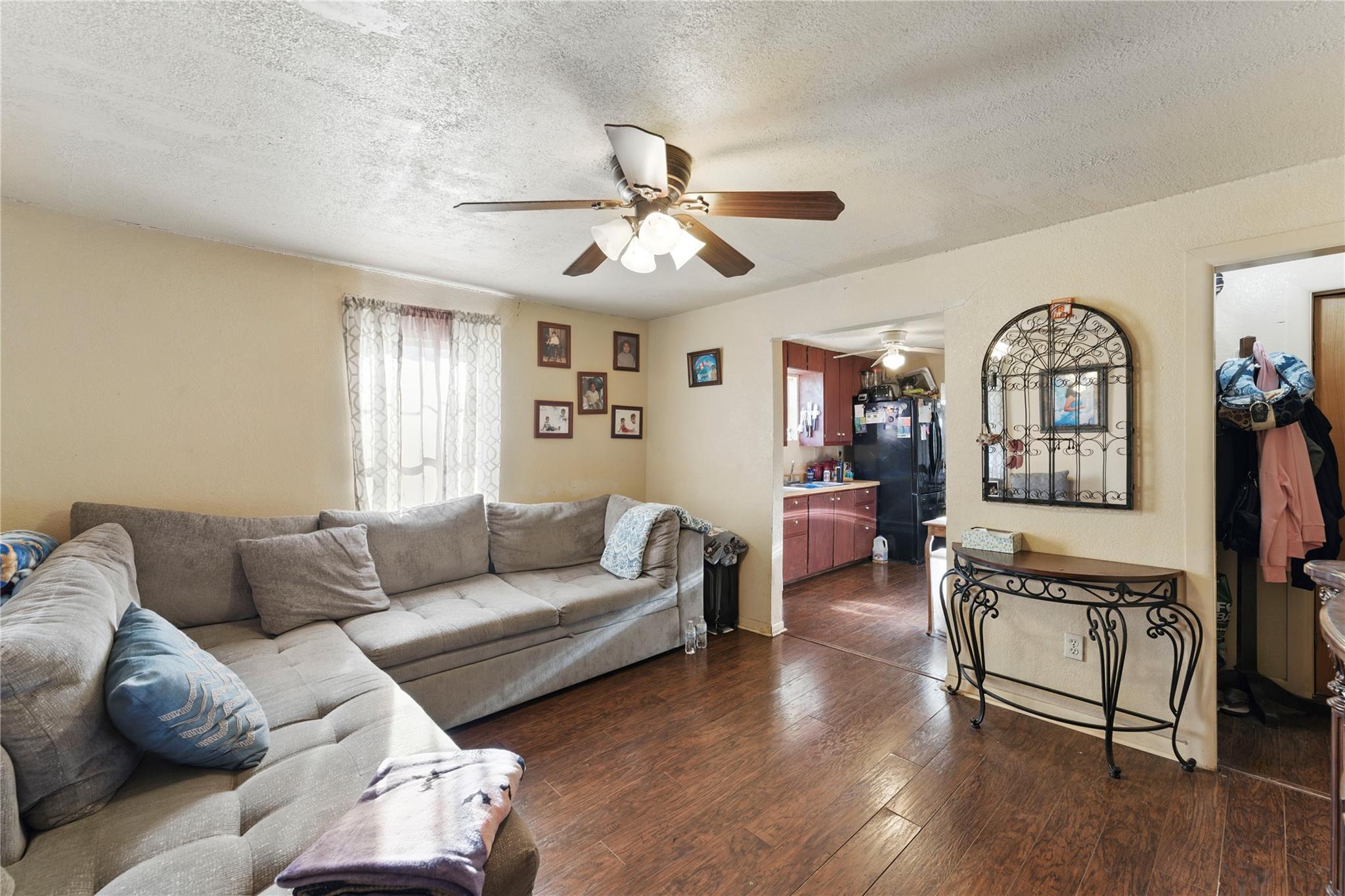 556 Gode Ln Property Photo 16