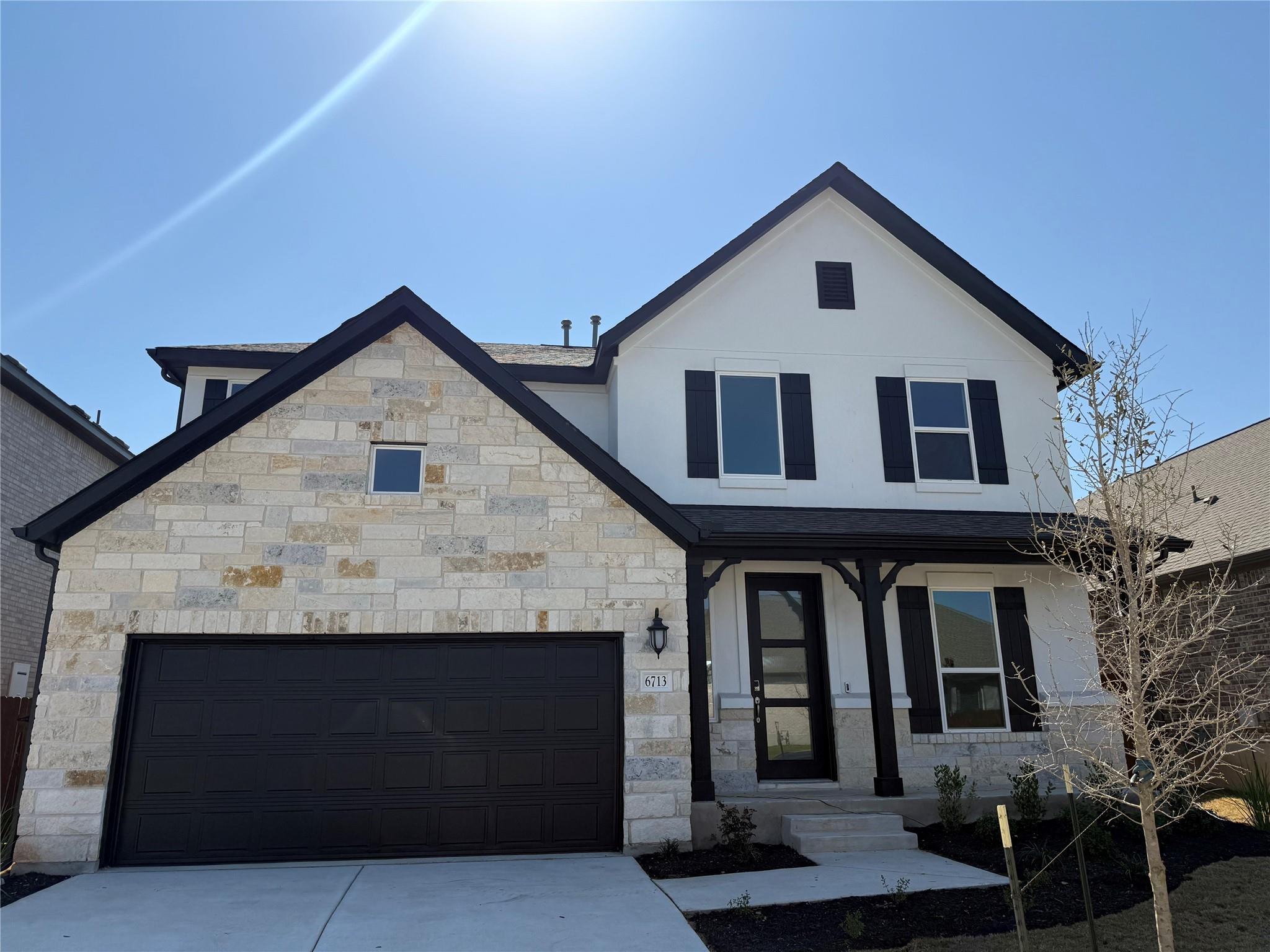 6713 Soaring Skies Dr Property Photo