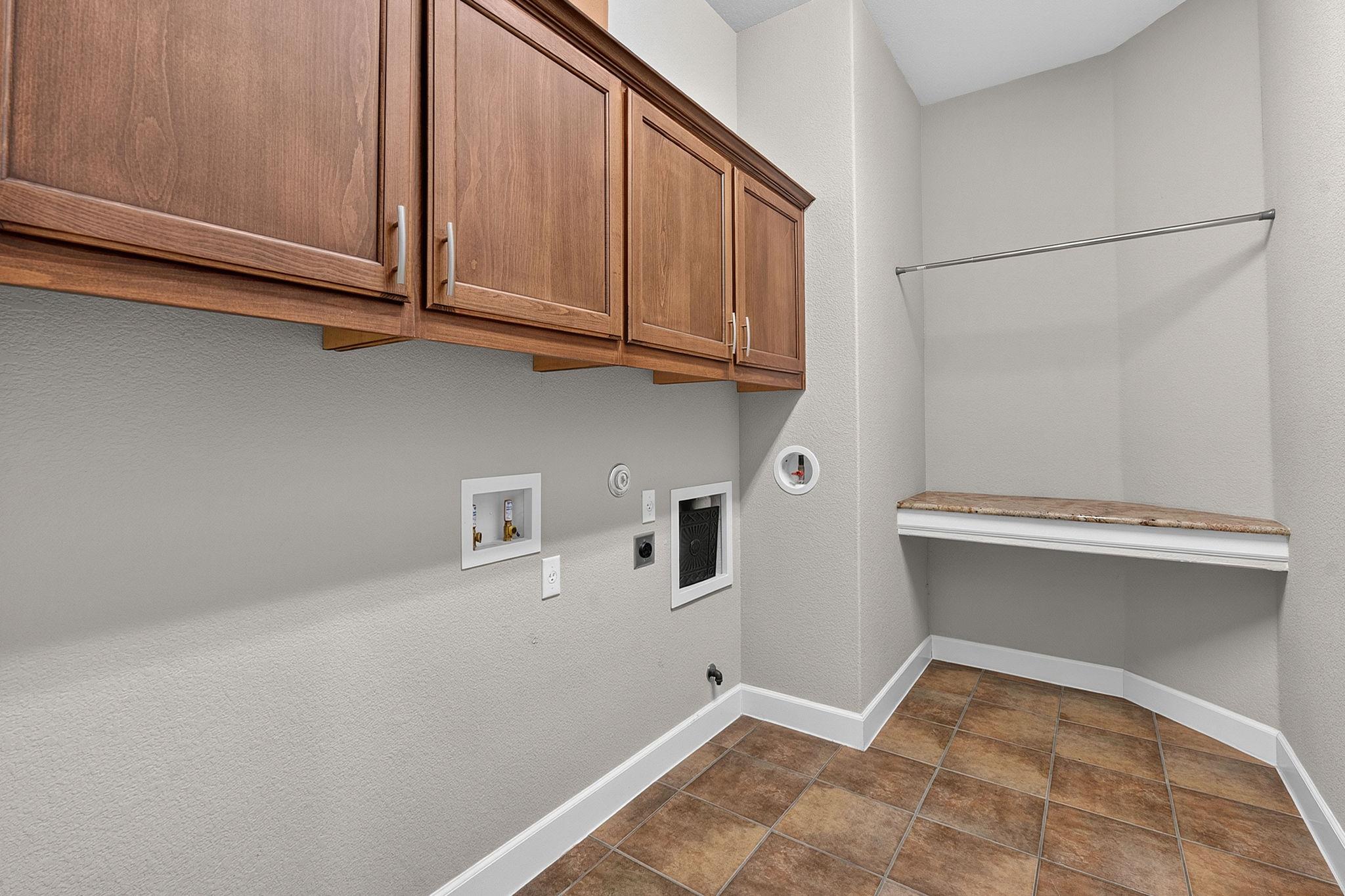 266 Merion Dr Property Photo 19