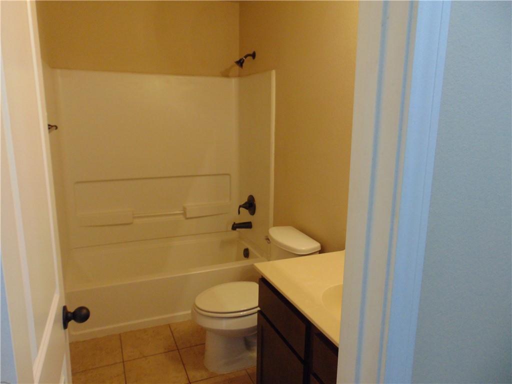 185 Creekside Villa Dr Property Photo 8