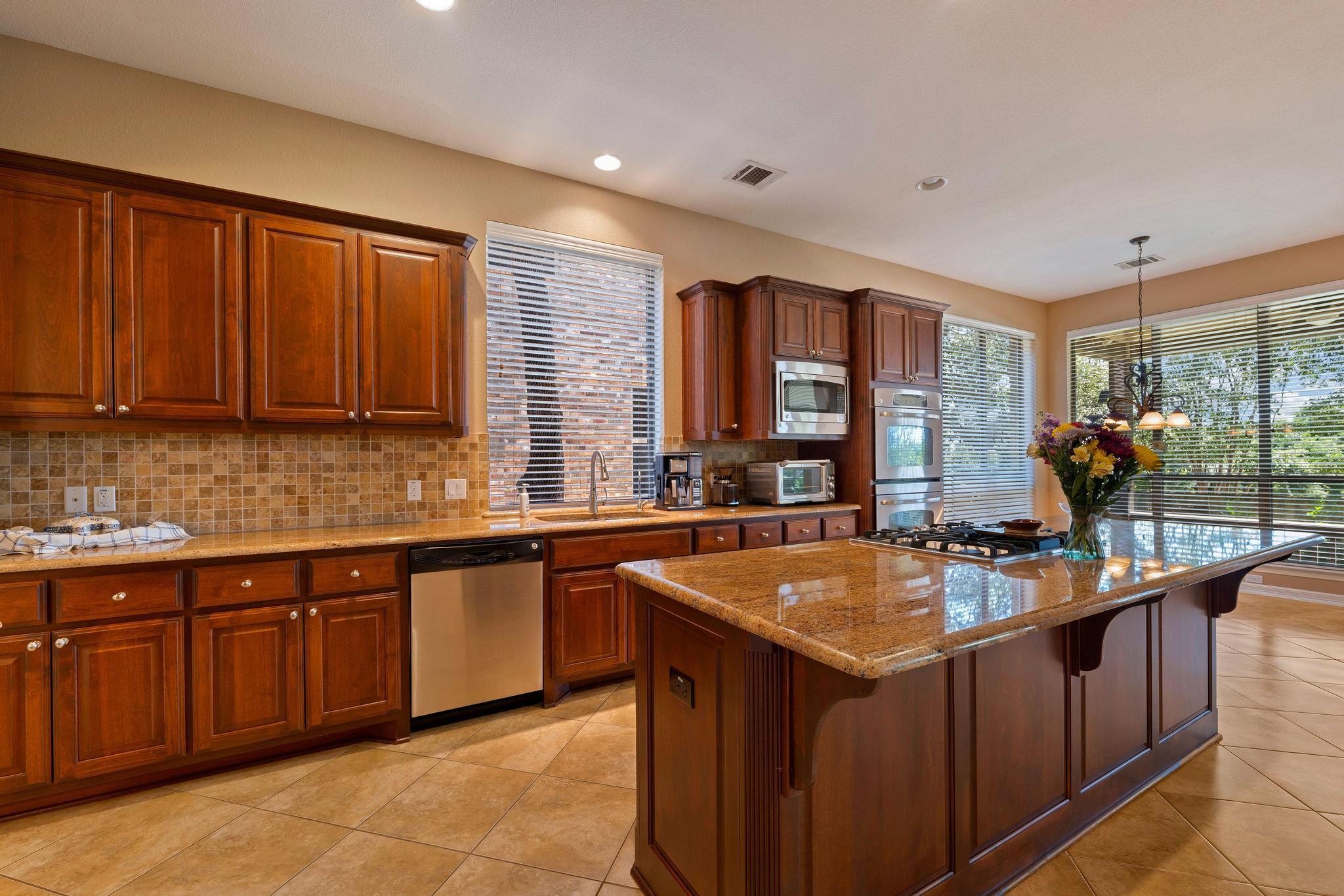 3543 Alexandrite Way Property Photo 13