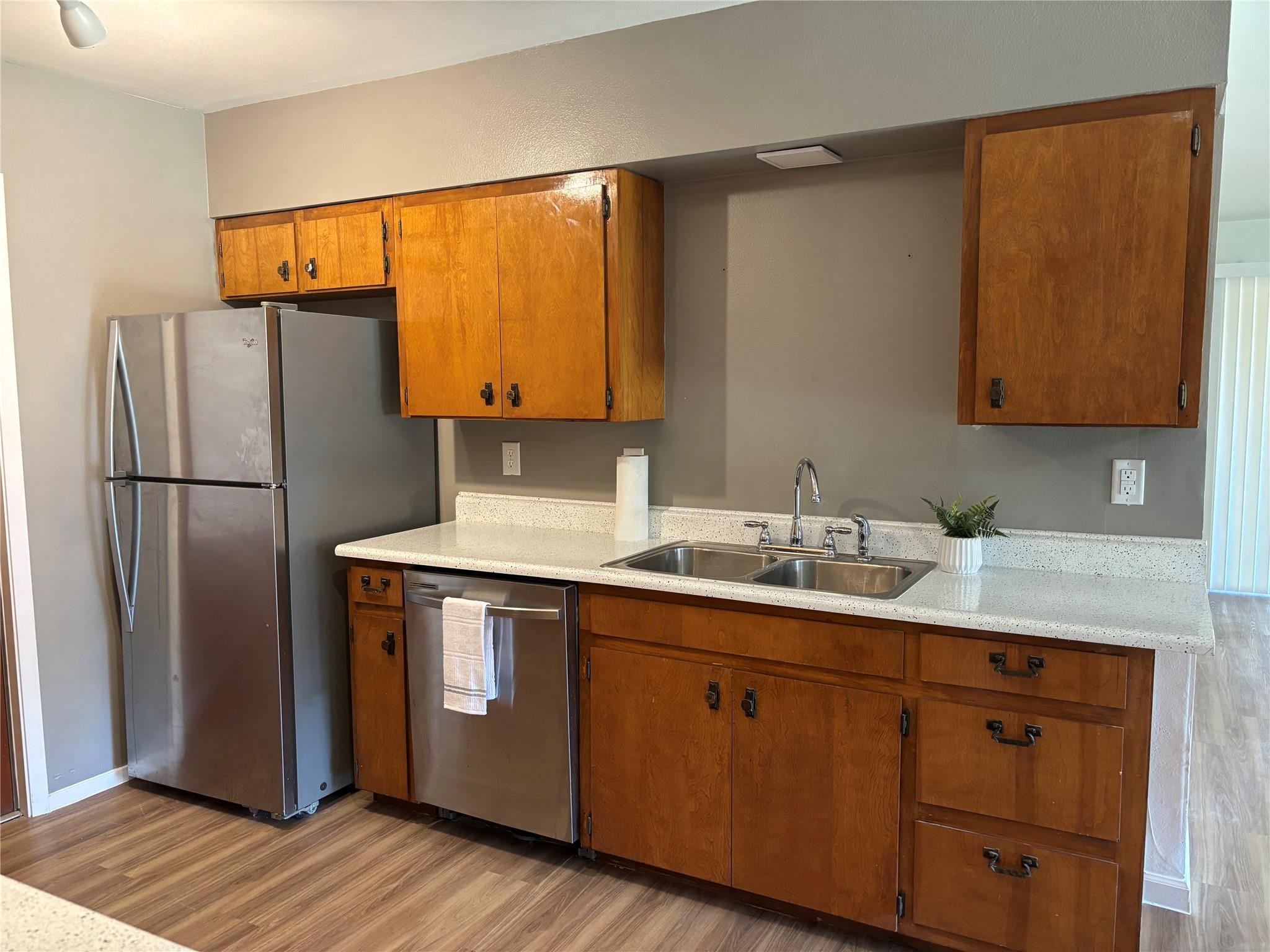 1058 Lonesome None Property Photo 1