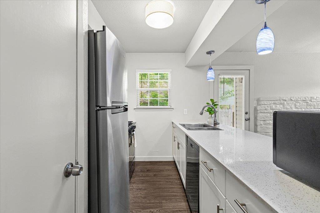 826 King Albert St #b Property Photo 14