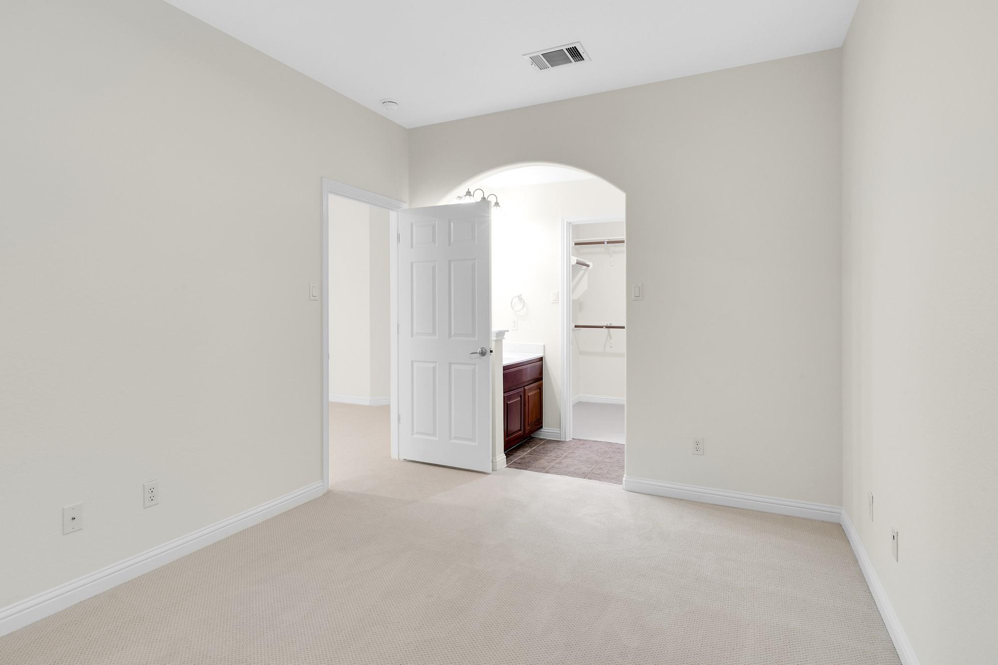 6717 Blissfield Dr Property Photo 34