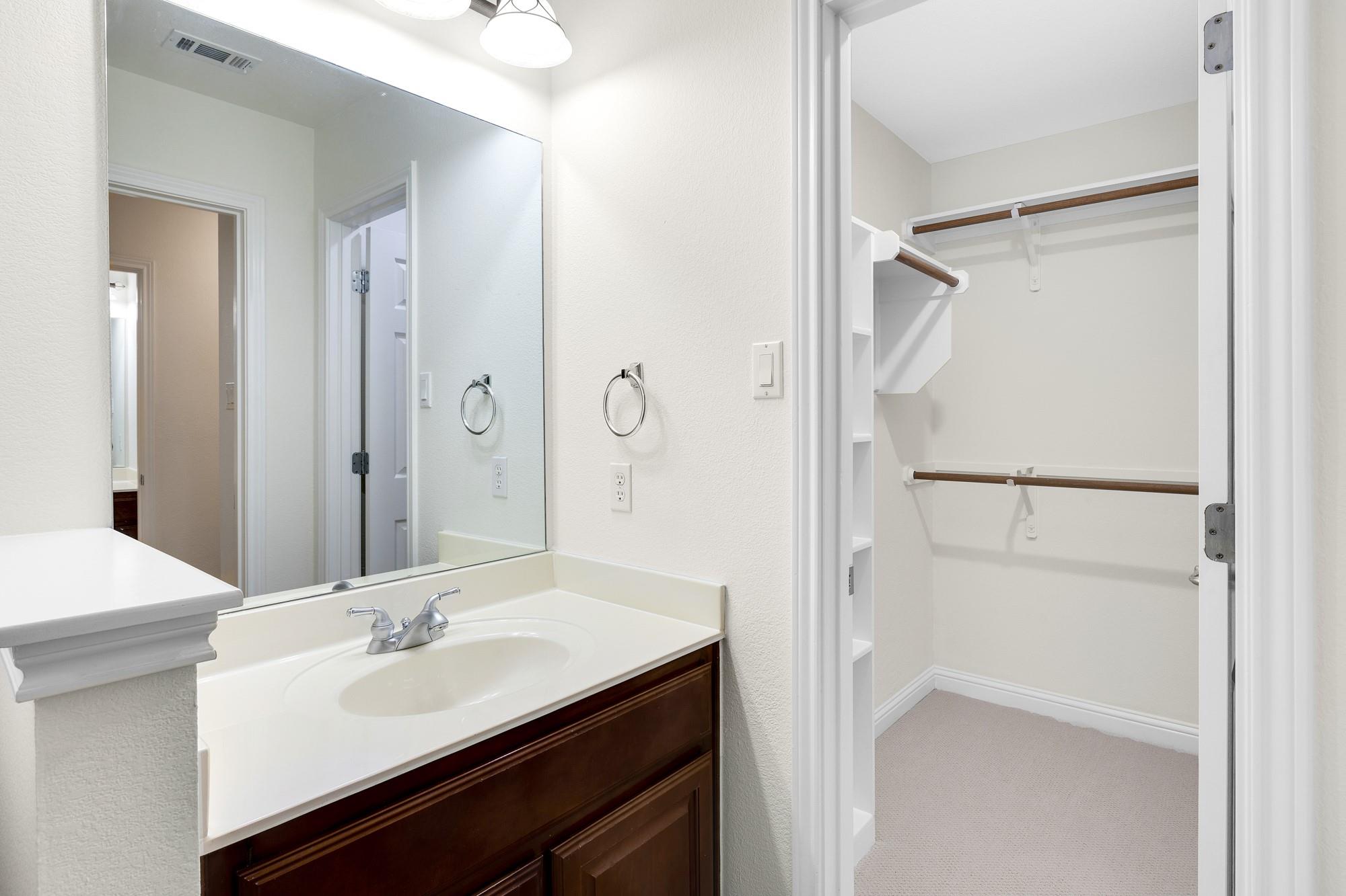 6717 Blissfield Dr Property Photo 37
