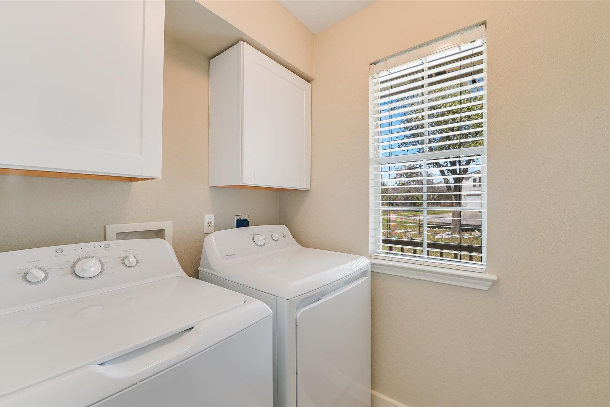 811 Chiselpoint Cv Property Photo 12