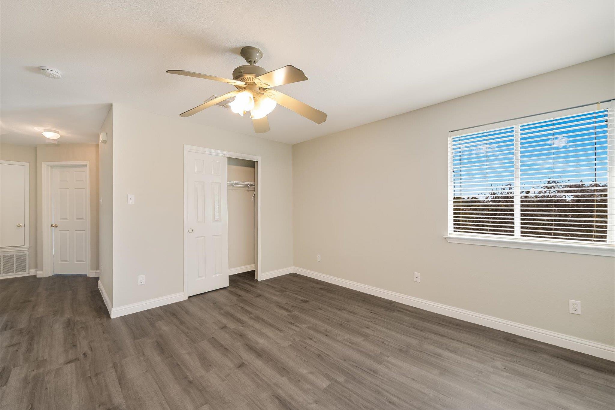 811 Chiselpoint Cv Property Photo 25