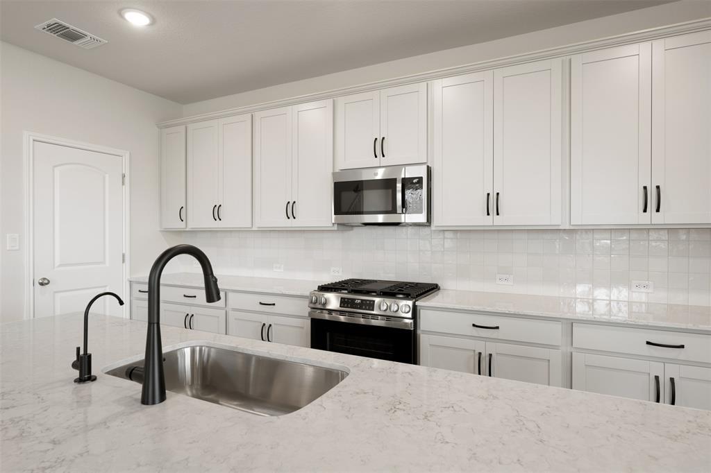 113 Coleto Trl Property Photo 14