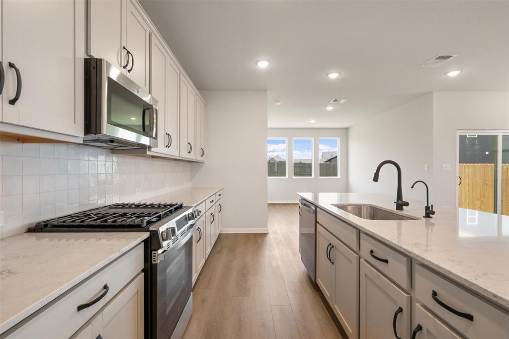 113 Coleto Trl Property Photo 18