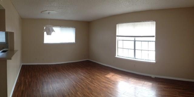 404 E 30 St ##404-100 Property Photo 2