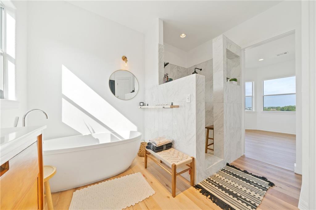 13301 Lone Rider Trl Property Photo 16