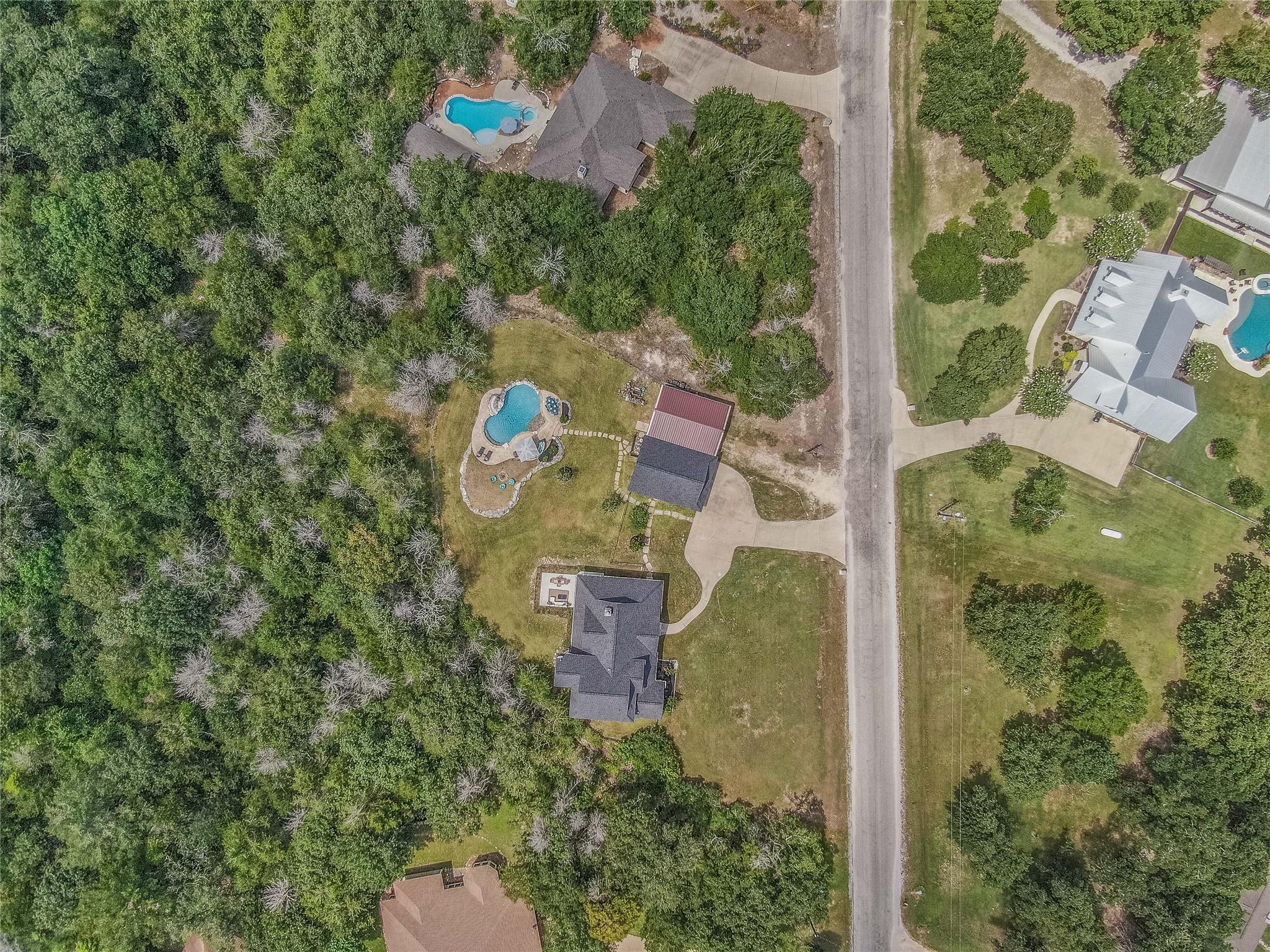442 Shady Creek Dr Property Photo 40