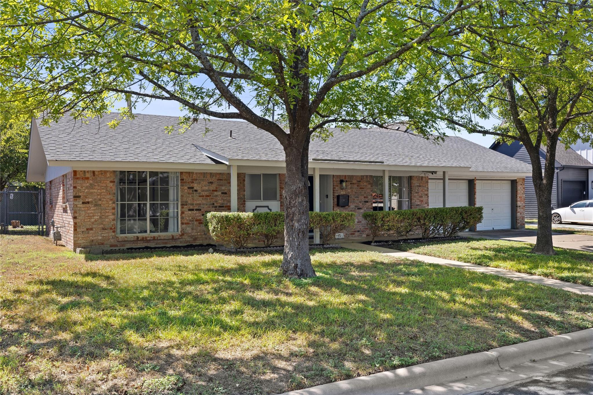 1801 Belford Dr Property Photo 29