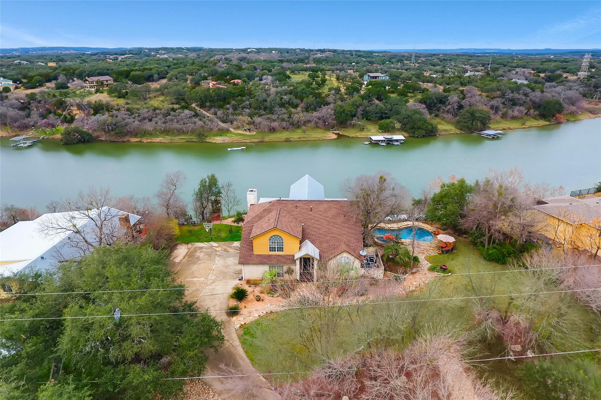 2614 Pace Bend Rd S Property Photo 1