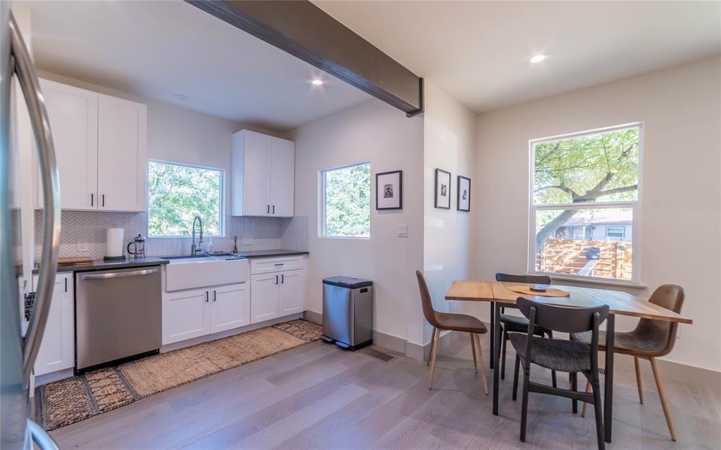 3007 E 14 1/2 St #unit B Property Photo 3
