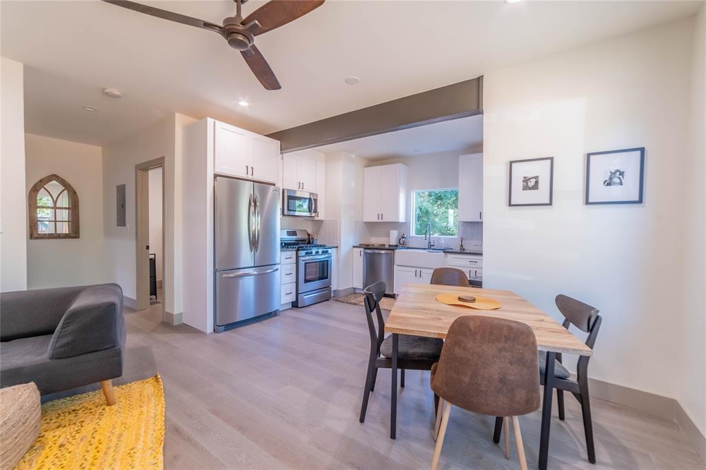 3007 E 14 1/2 St #unit B Property Photo 6