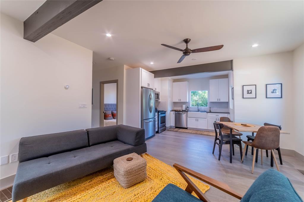 3007 E 14 1/2 St #unit B Property Photo 7