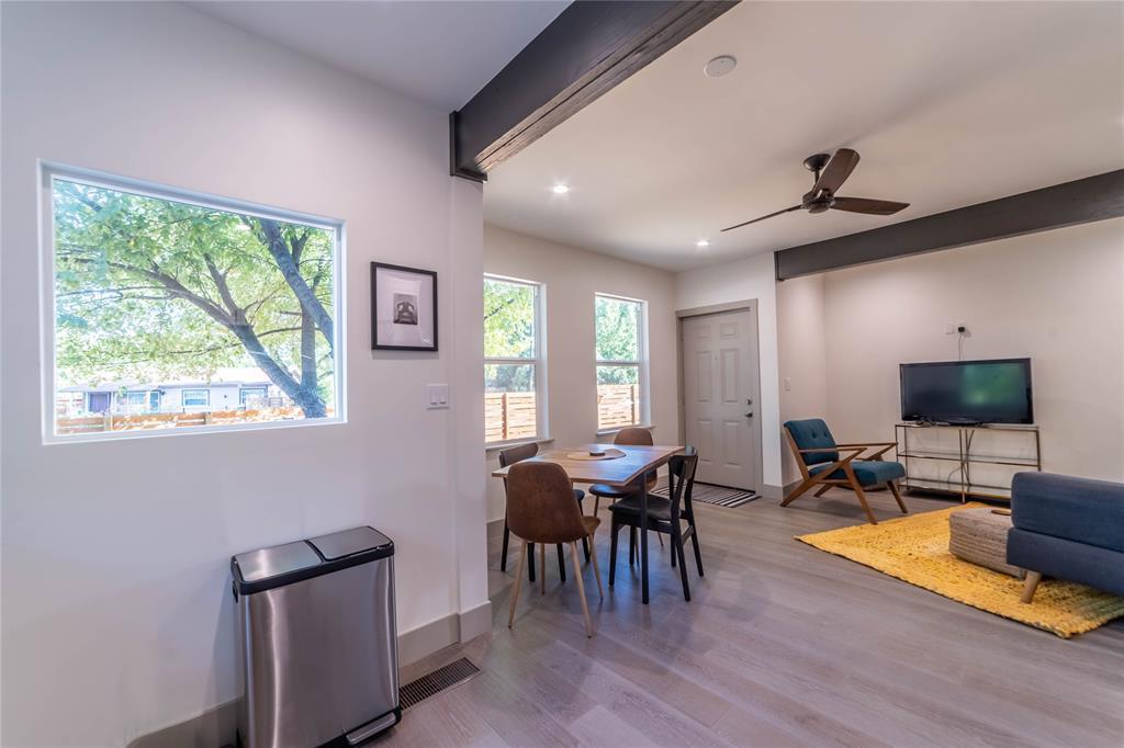 3007 E 14 1/2 St #unit B Property Photo 8