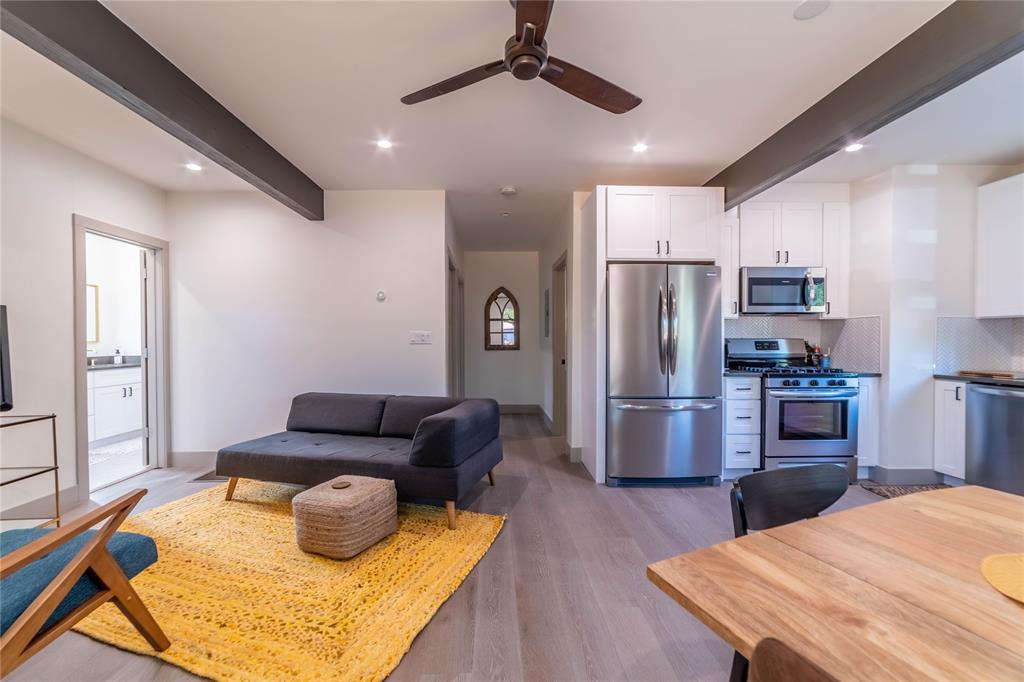 3007 E 14 1/2 St #unit B Property Photo 11