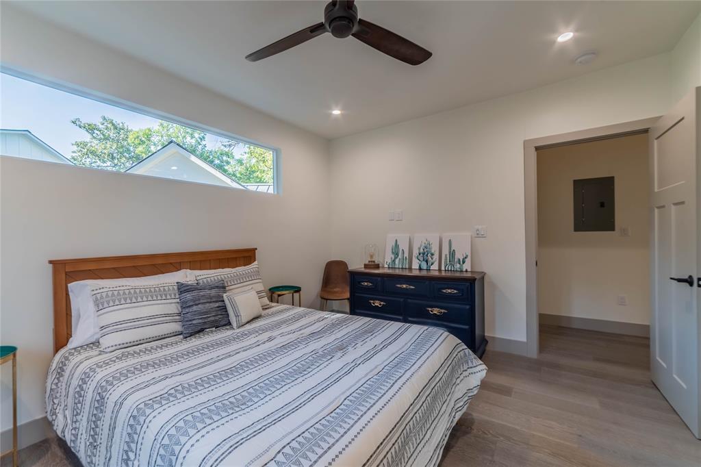 3007 E 14 1/2 St #unit B Property Photo 16