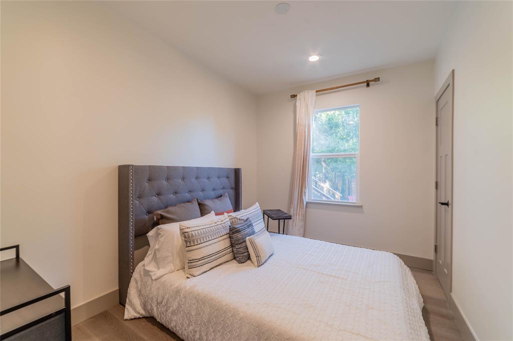 3007 E 14 1/2 St #unit B Property Photo 20