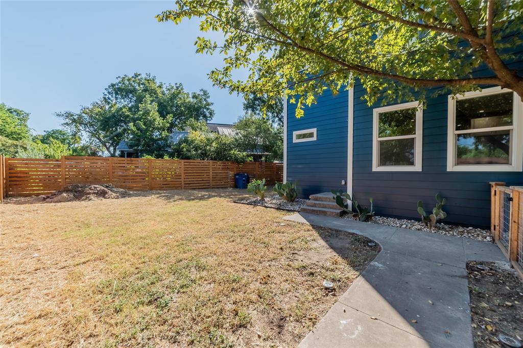3007 E 14 1/2 St #unit B Property Photo 24