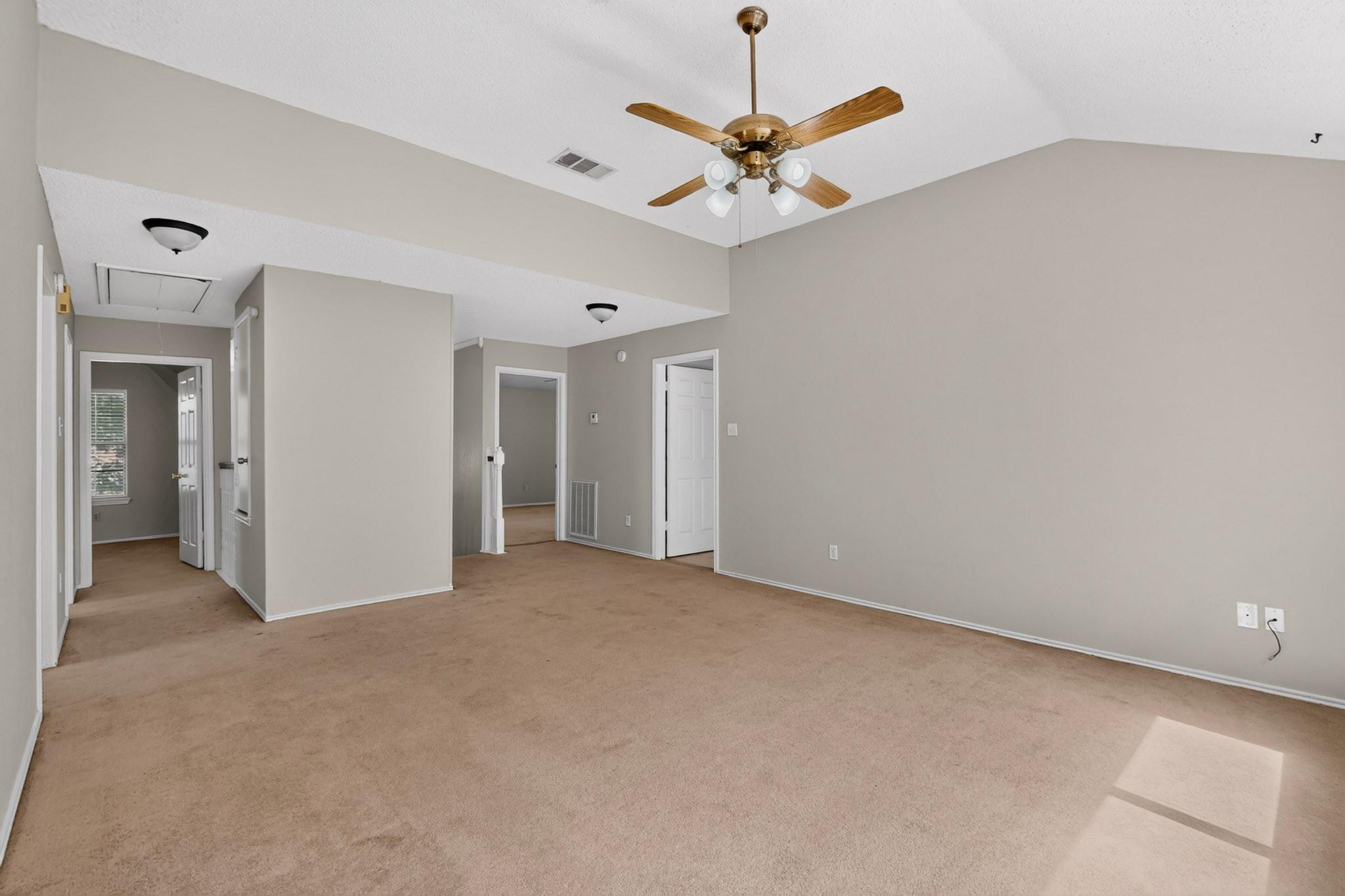 1219 Bell Rock Cir Property Photo 10