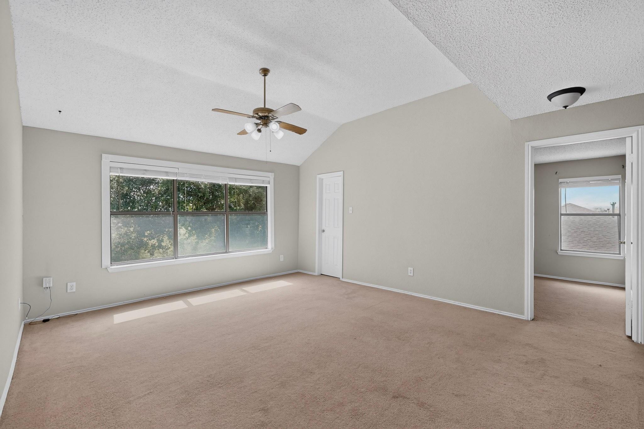 1219 Bell Rock Cir Property Photo 11