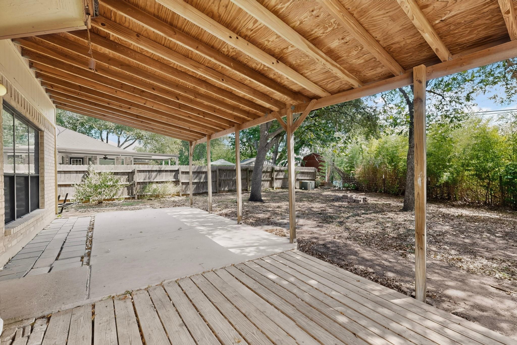 1219 Bell Rock Cir Property Photo 24