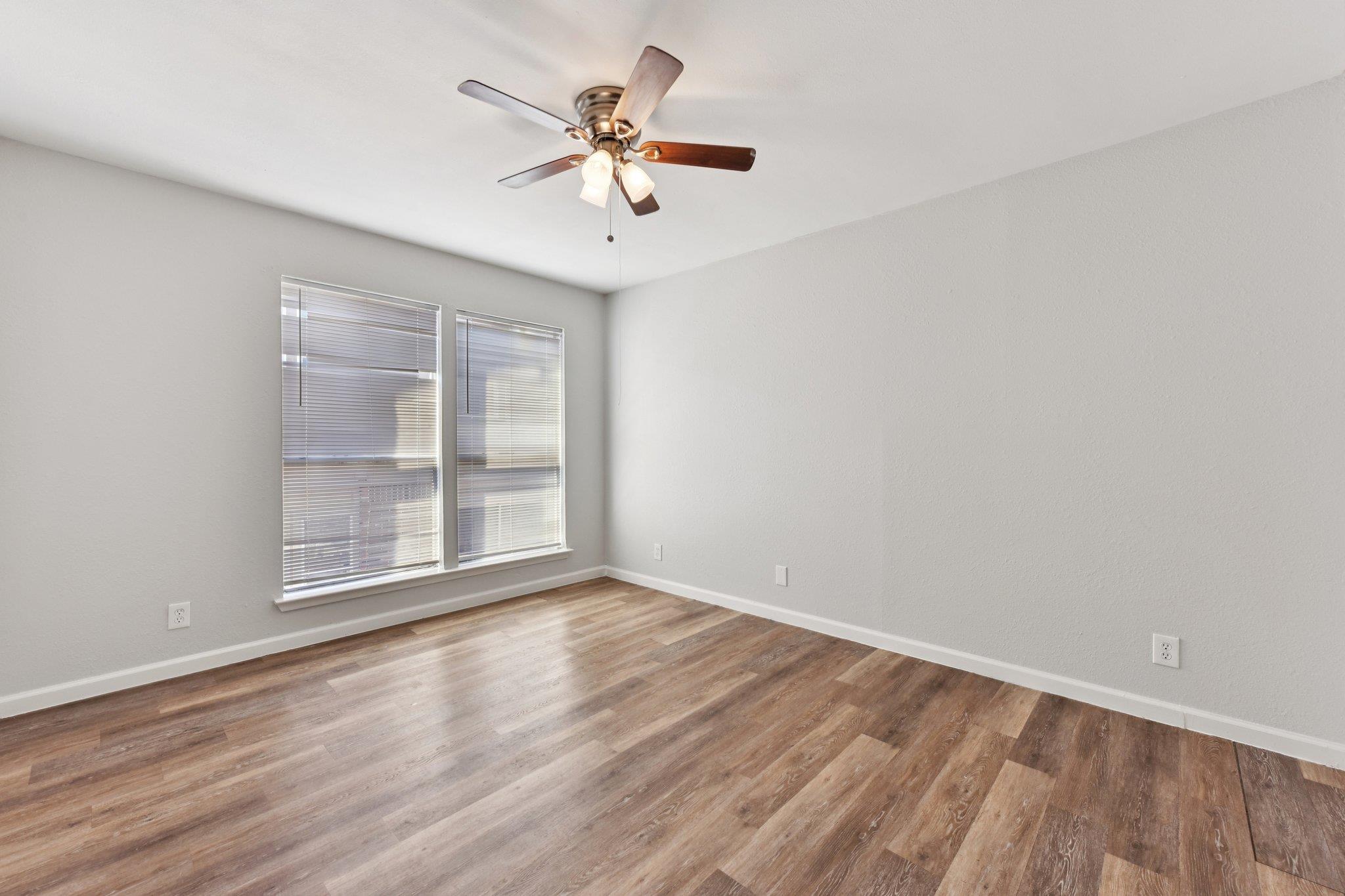1210 Southport Dr #a Property Photo 20