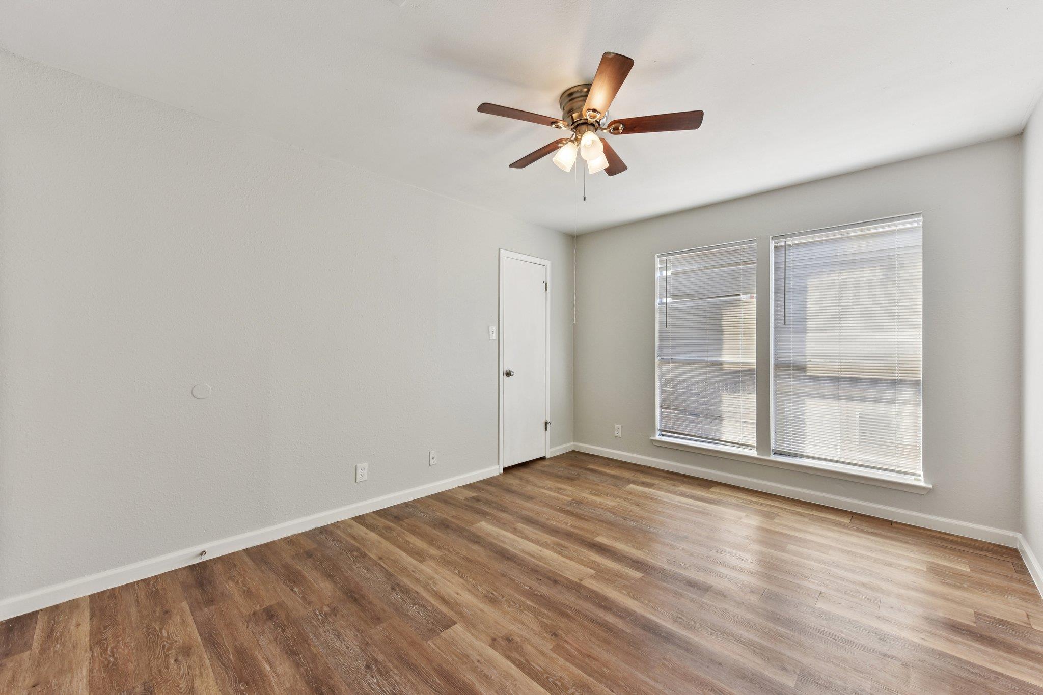 1210 Southport Dr #a Property Photo 22