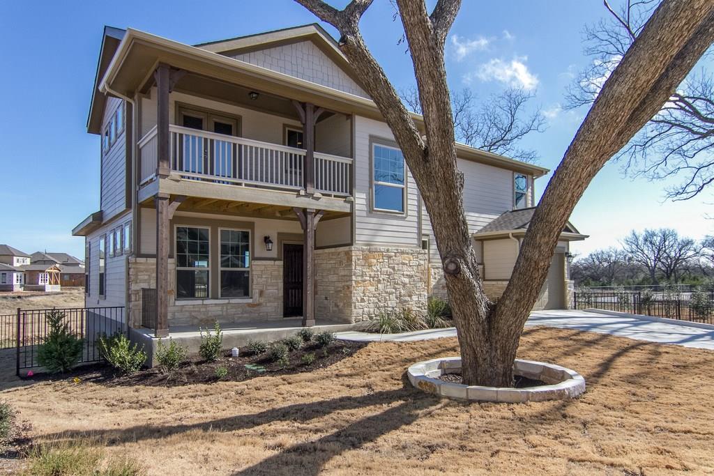 9503 Mcknight Loop Property Photo 3