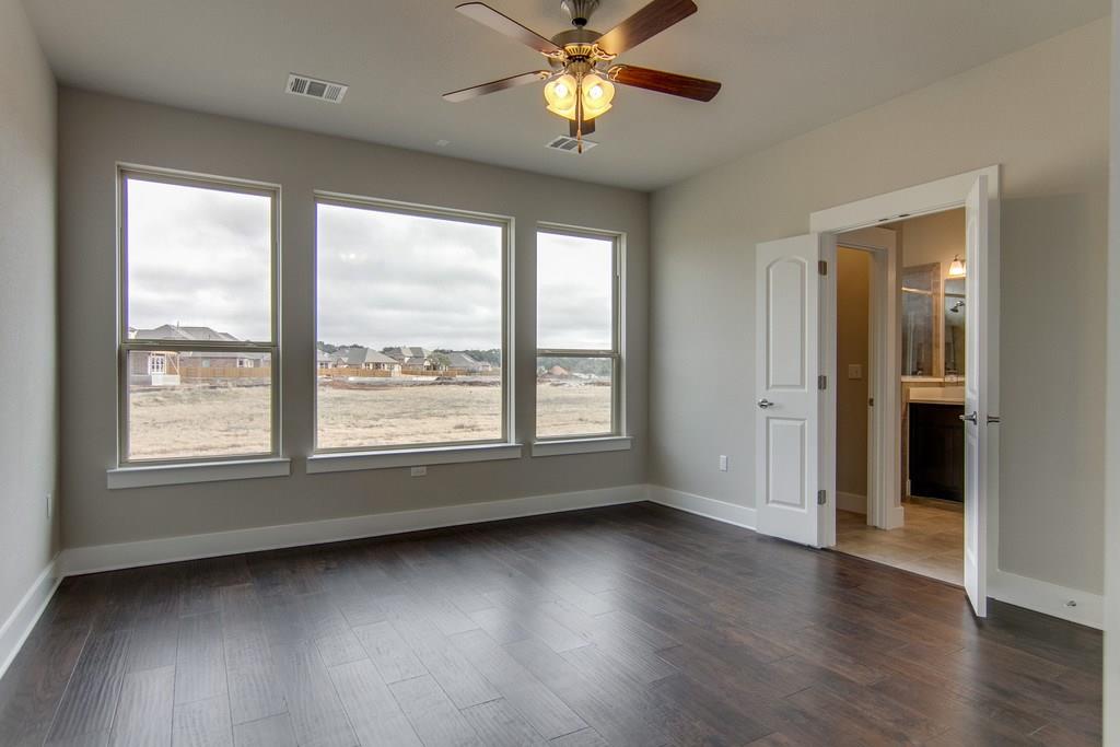 9503 Mcknight Loop Property Photo 18