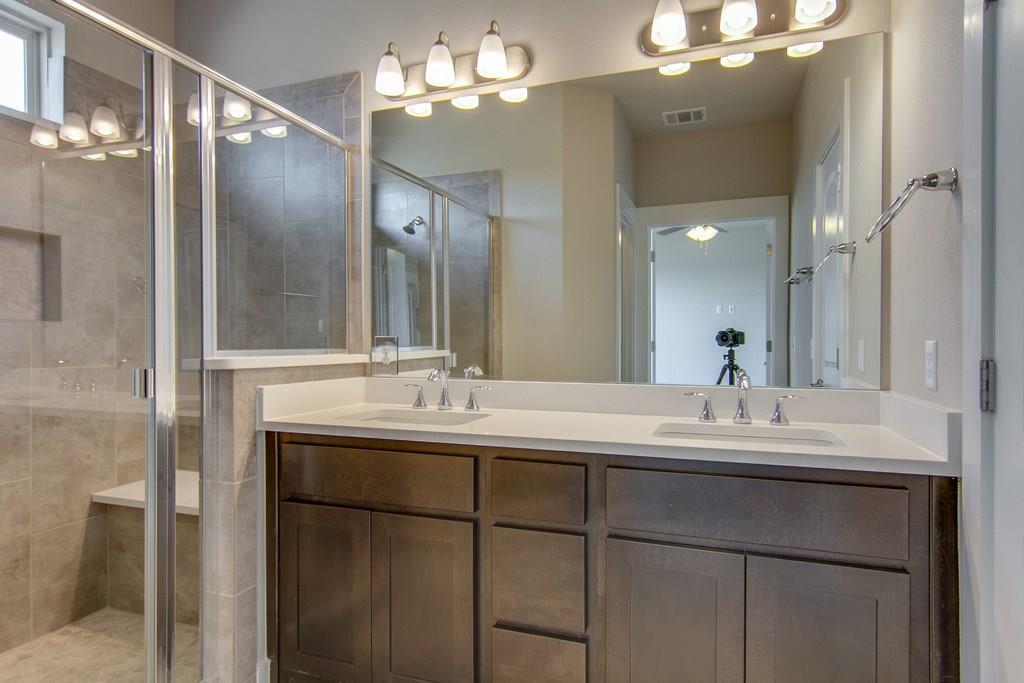 9503 Mcknight Loop Property Photo 21