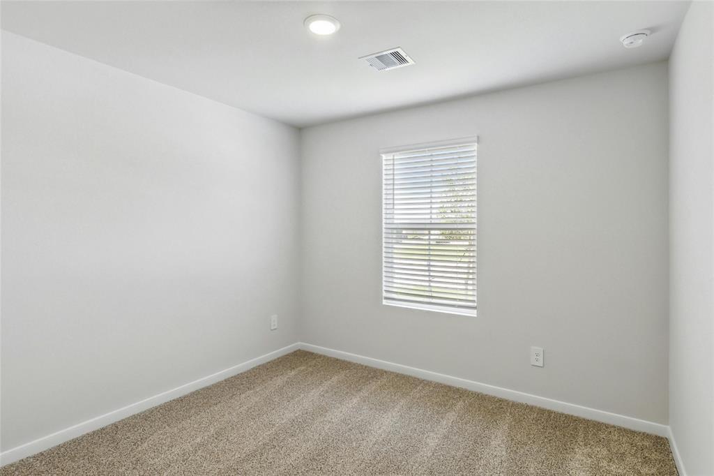 315 Belmont Pl Property Photo 21