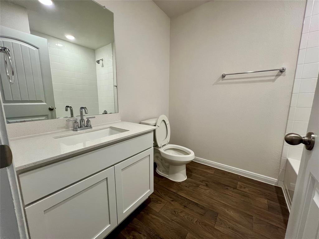 315 Belmont Pl Property Photo 23