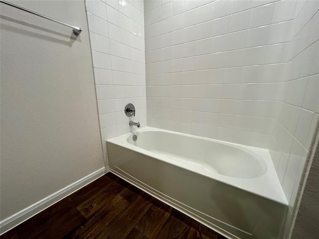 315 Belmont Pl Property Photo 24