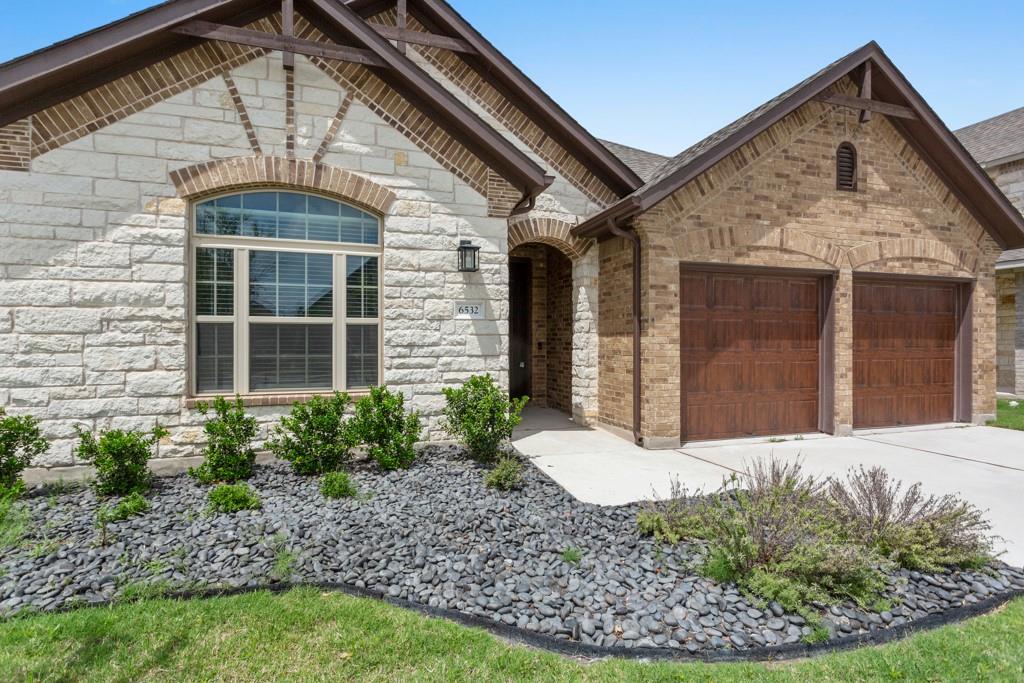 6532 Cetone Ter Property Photo 3