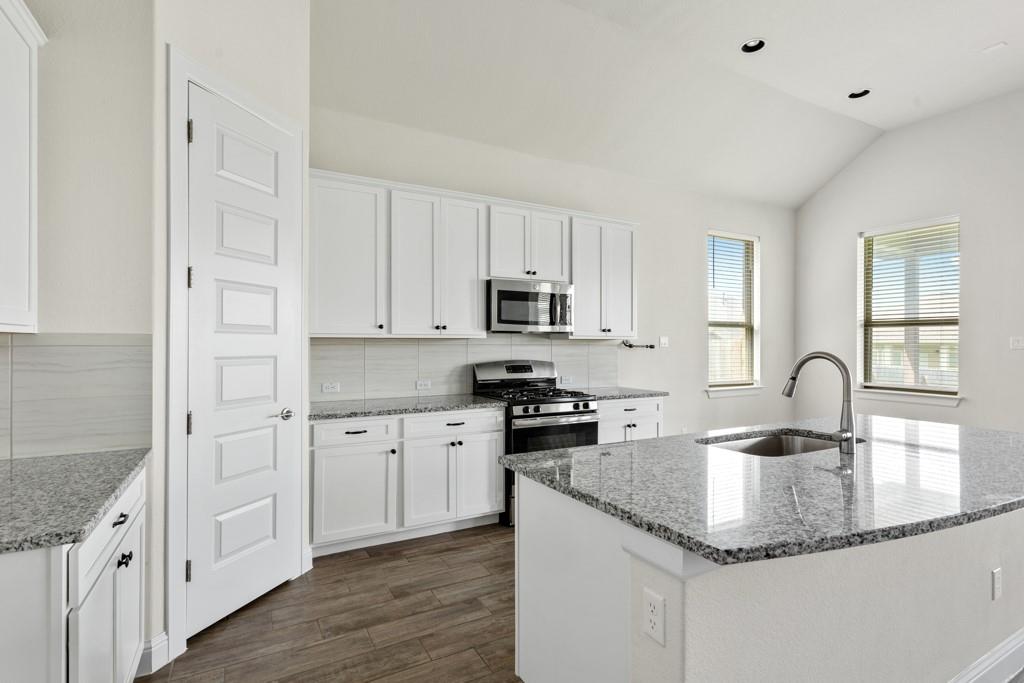 6532 Cetone Ter Property Photo 11