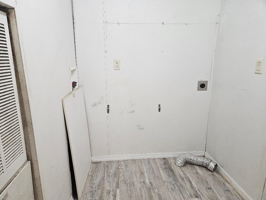 127 Iroquois Dr Property Photo 13