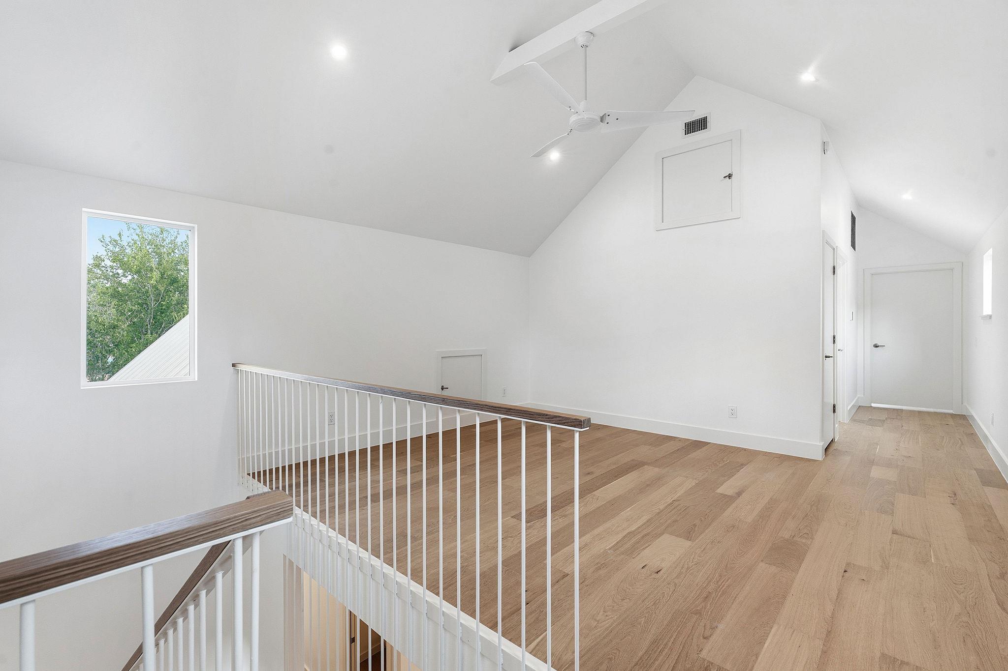 420 S Brazos St Property Photo 22