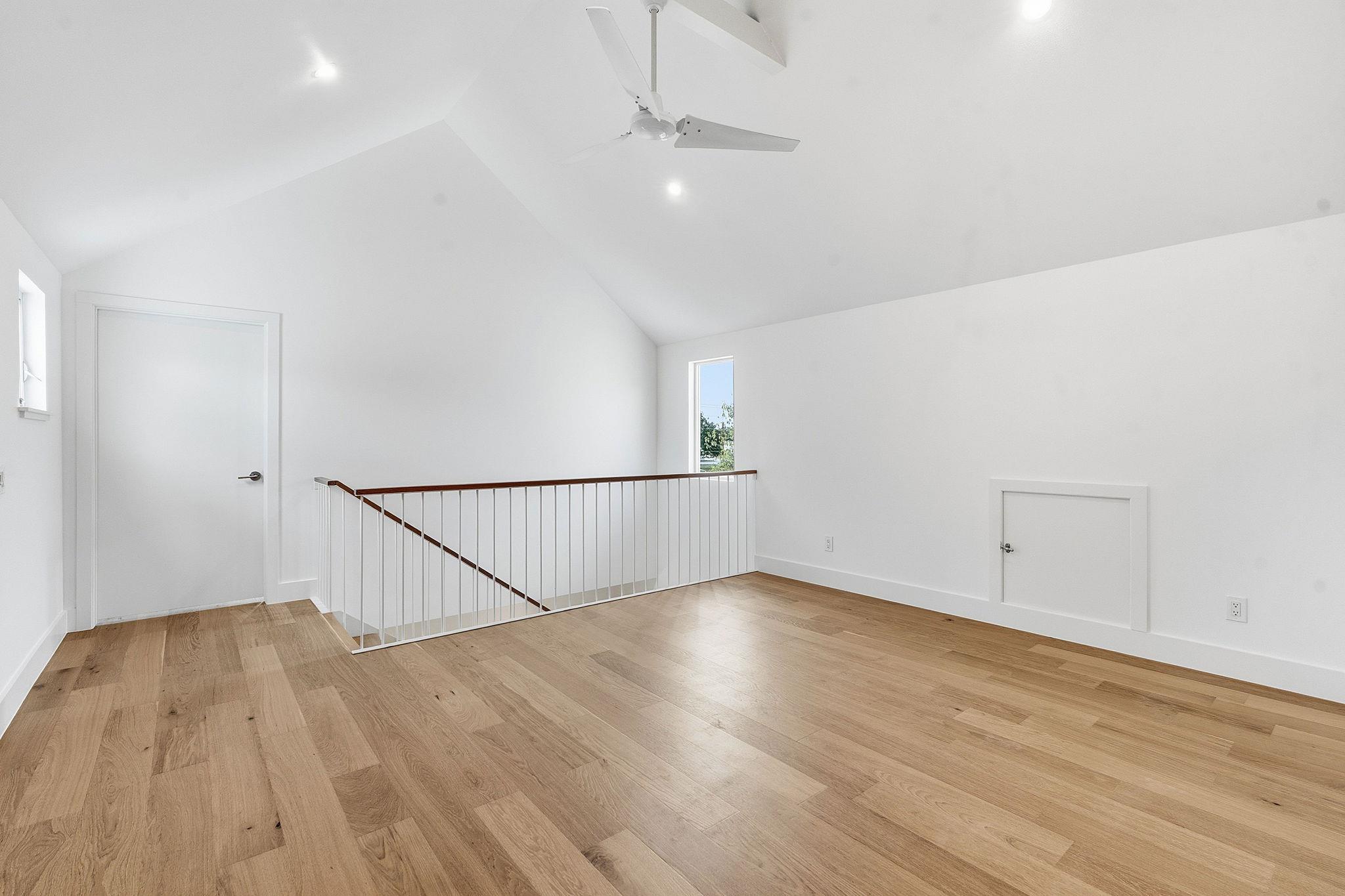 420 S Brazos St Property Photo 23