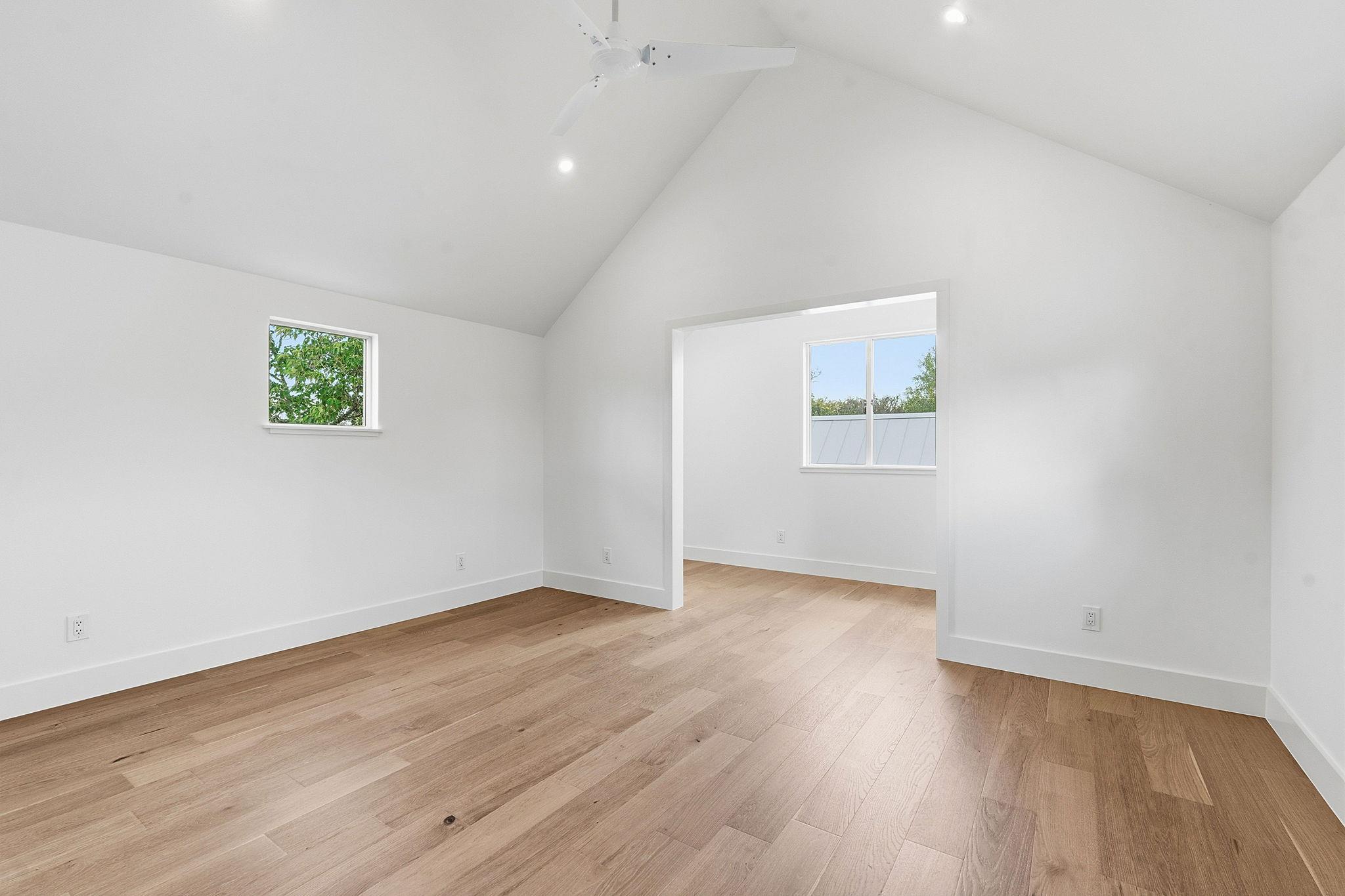 420 S Brazos St Property Photo 25